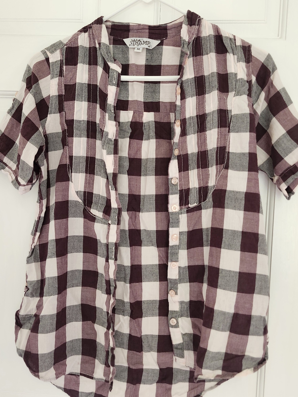 Medium Tramp Short Sleeve Plaid Button Up Shirt